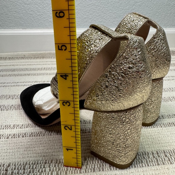 RED Valentino- Suede D'Orsay Pumps- Black/Gold-Women’s Size 36 - Picture 12 of 12